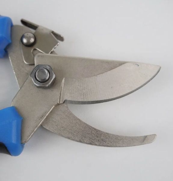 Секатор никелированный С-41-7Н