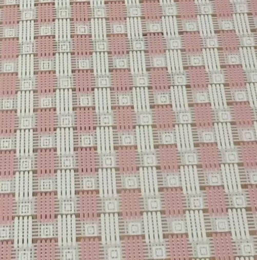 Клеенка ажурная "Лейс" 009B (1.32х22м)