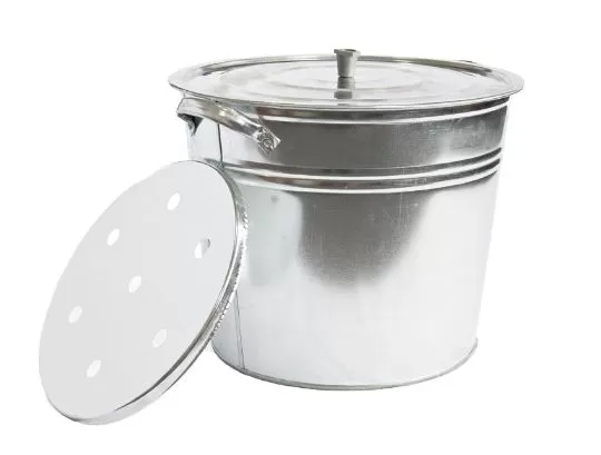 Бак оцинкованный 32л с крышкой